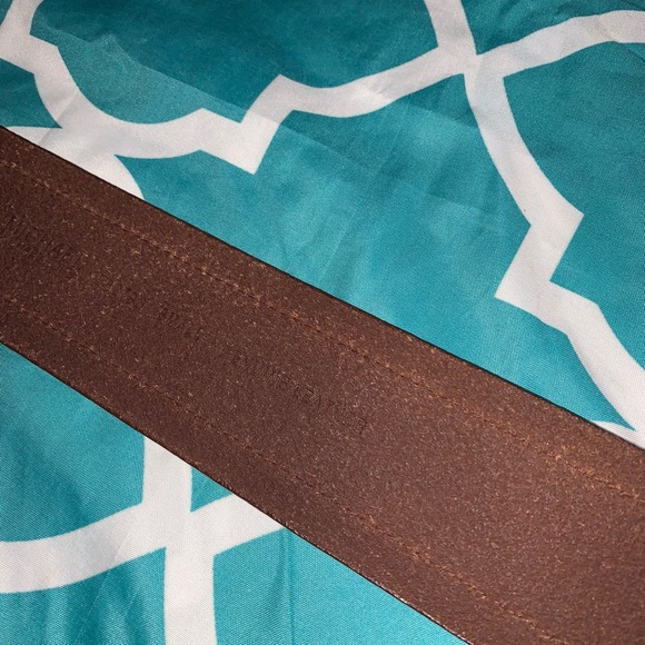 ‼️DEAL‼️ MICHAEL KORS - Genuine Leather Belt - Picture 2 of 2